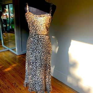 Faithful the Brand size 6 medium dress